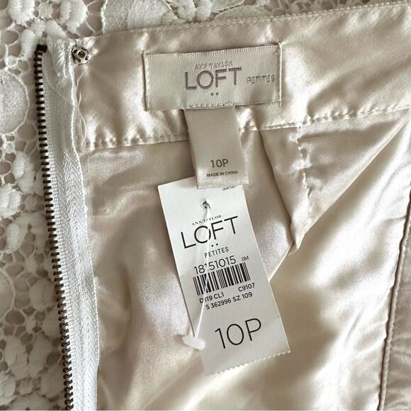 Loft Mini Skirt Cream Floral Lace Crochet Exposed Zipper Lined Petite 10P NEW - Picture 9 of 12